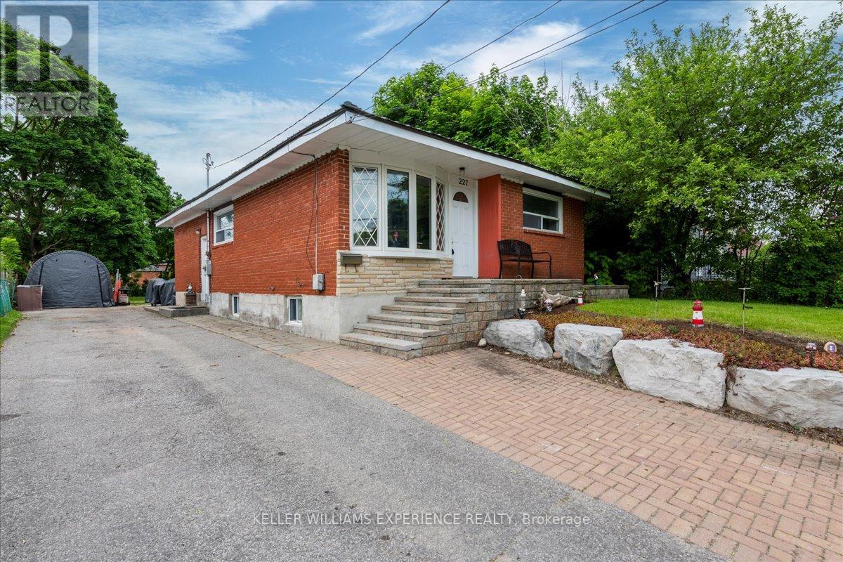227 Southview Road Property Photo 1