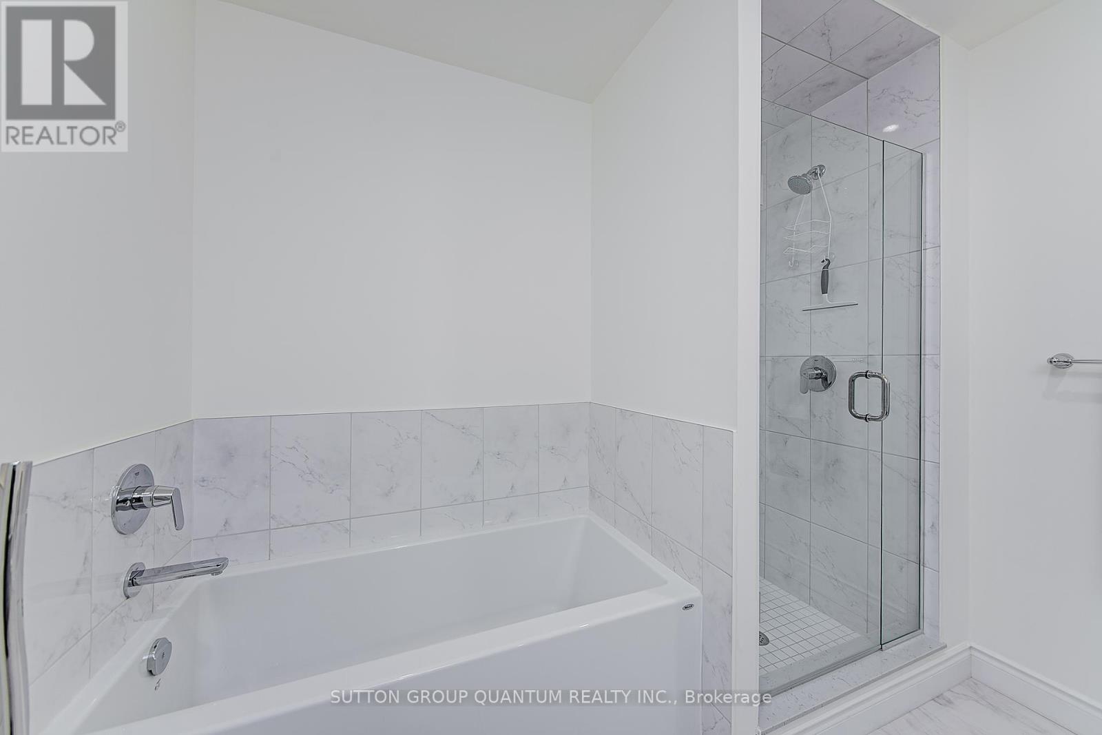 210 - 90 Orchard Point Road Property Photo 19