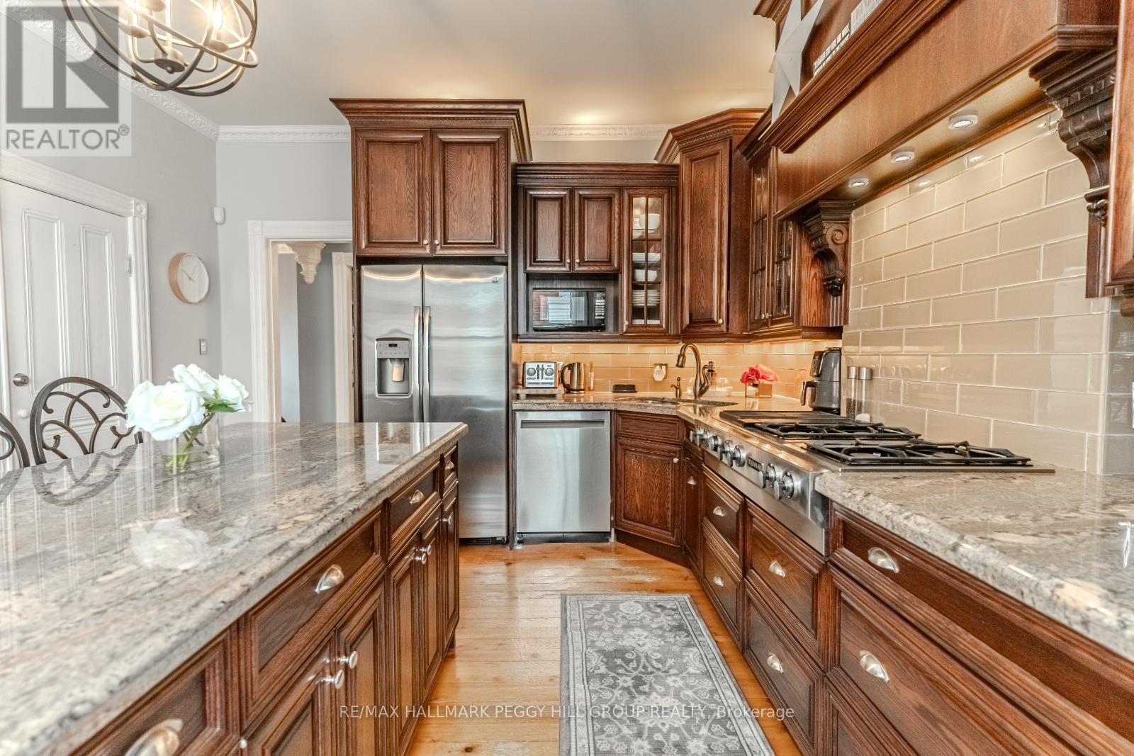 72 High Street Property Photo 17