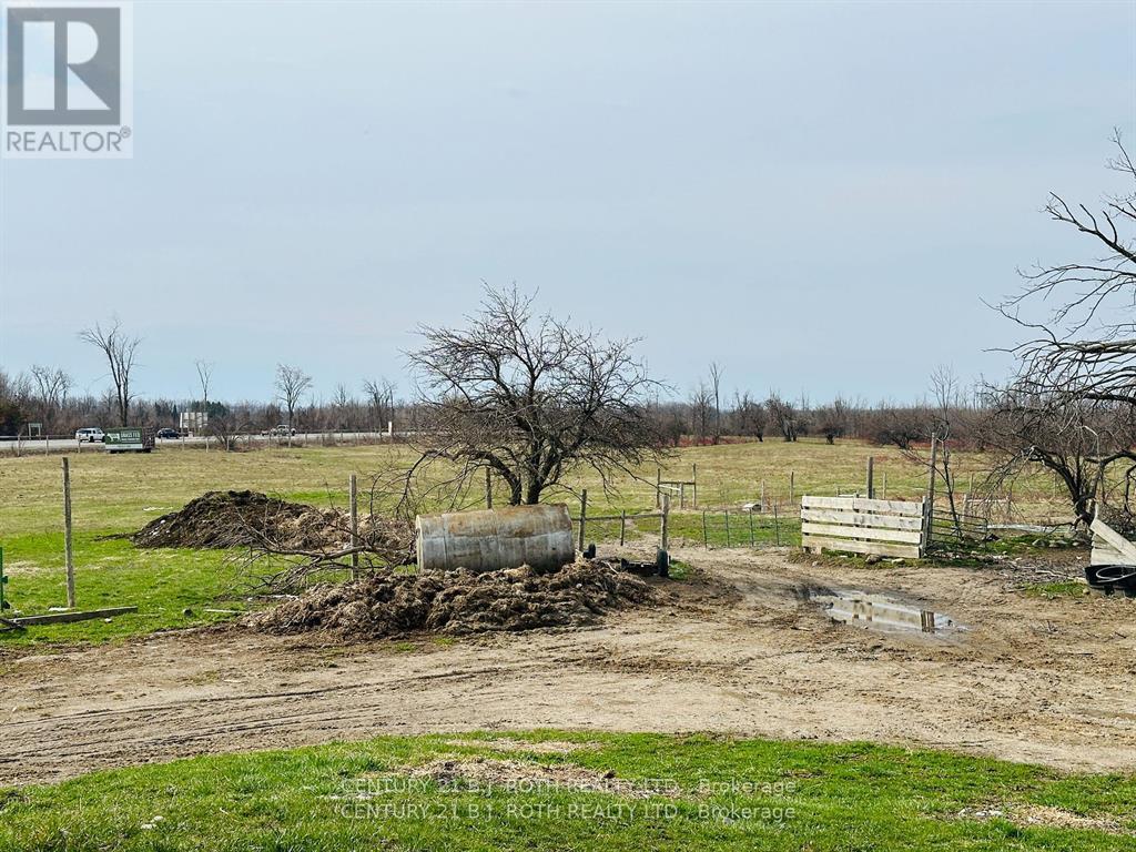 10 12 Line N Property Photo 29