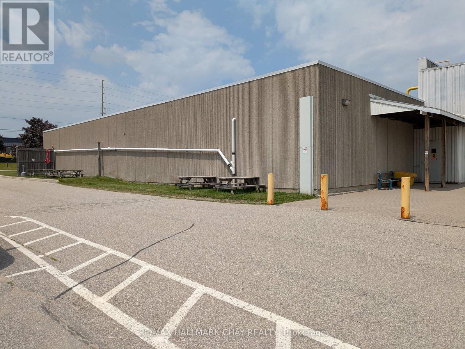 H-2 - 279 Bayview Drive Property Photo 3