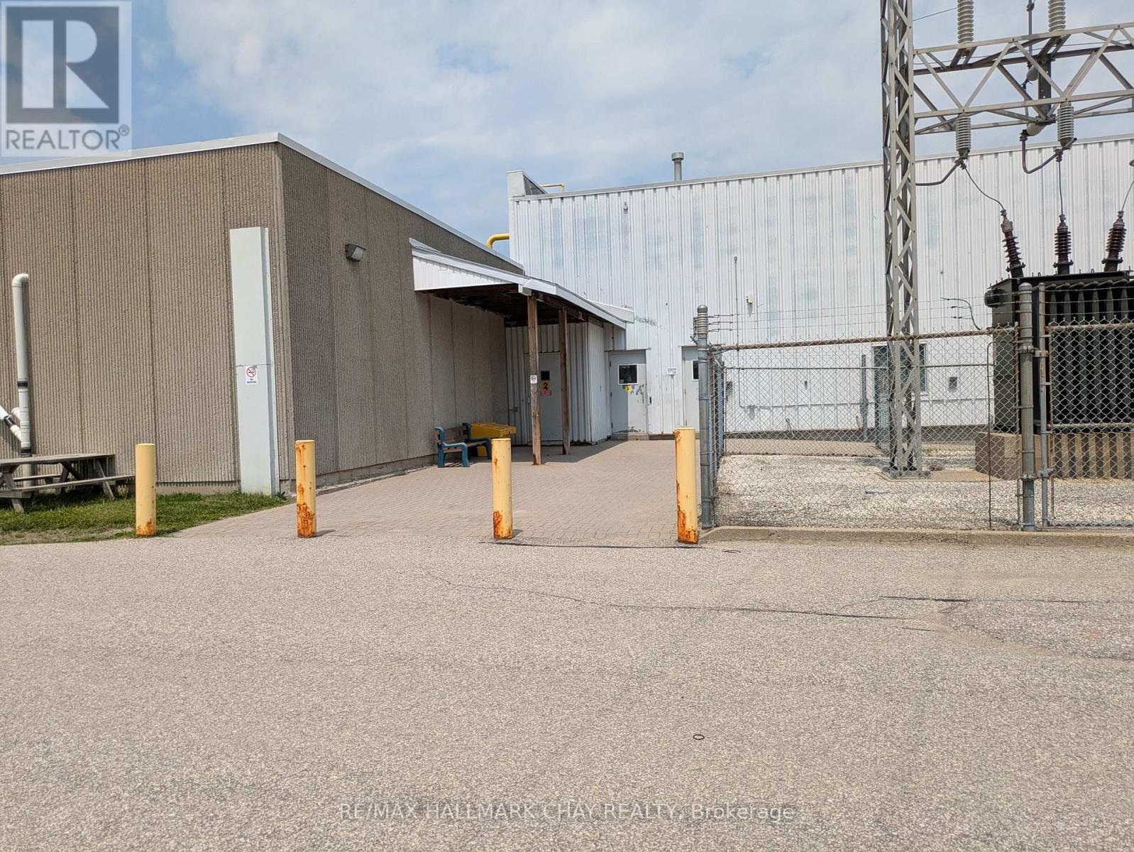 H-2 - 279 Bayview Drive Property Photo 4