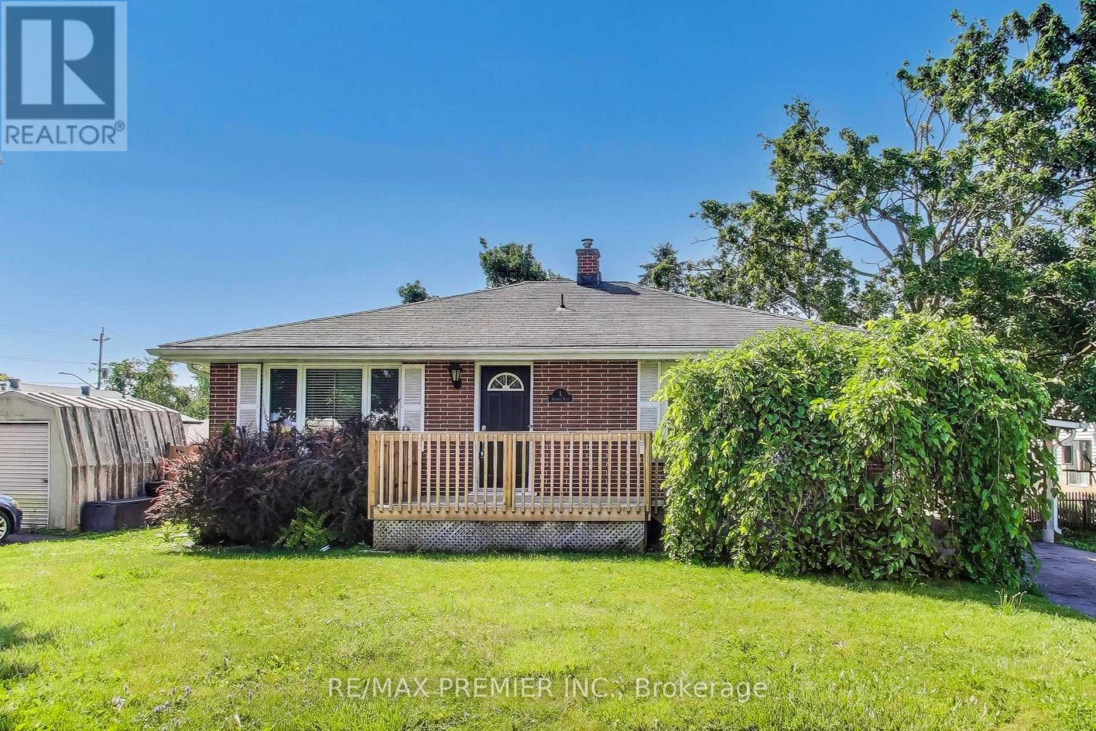 5 Golfdale Road Property Photo 1