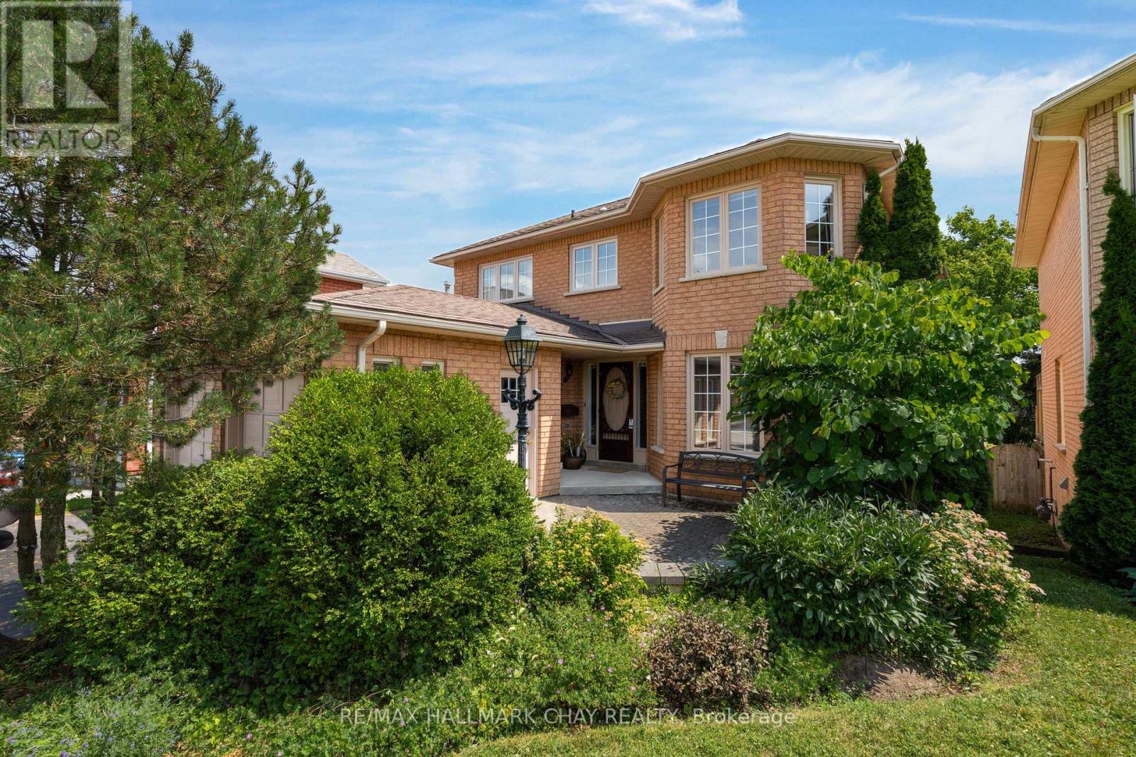 47 Finlay Road Property Photo 1