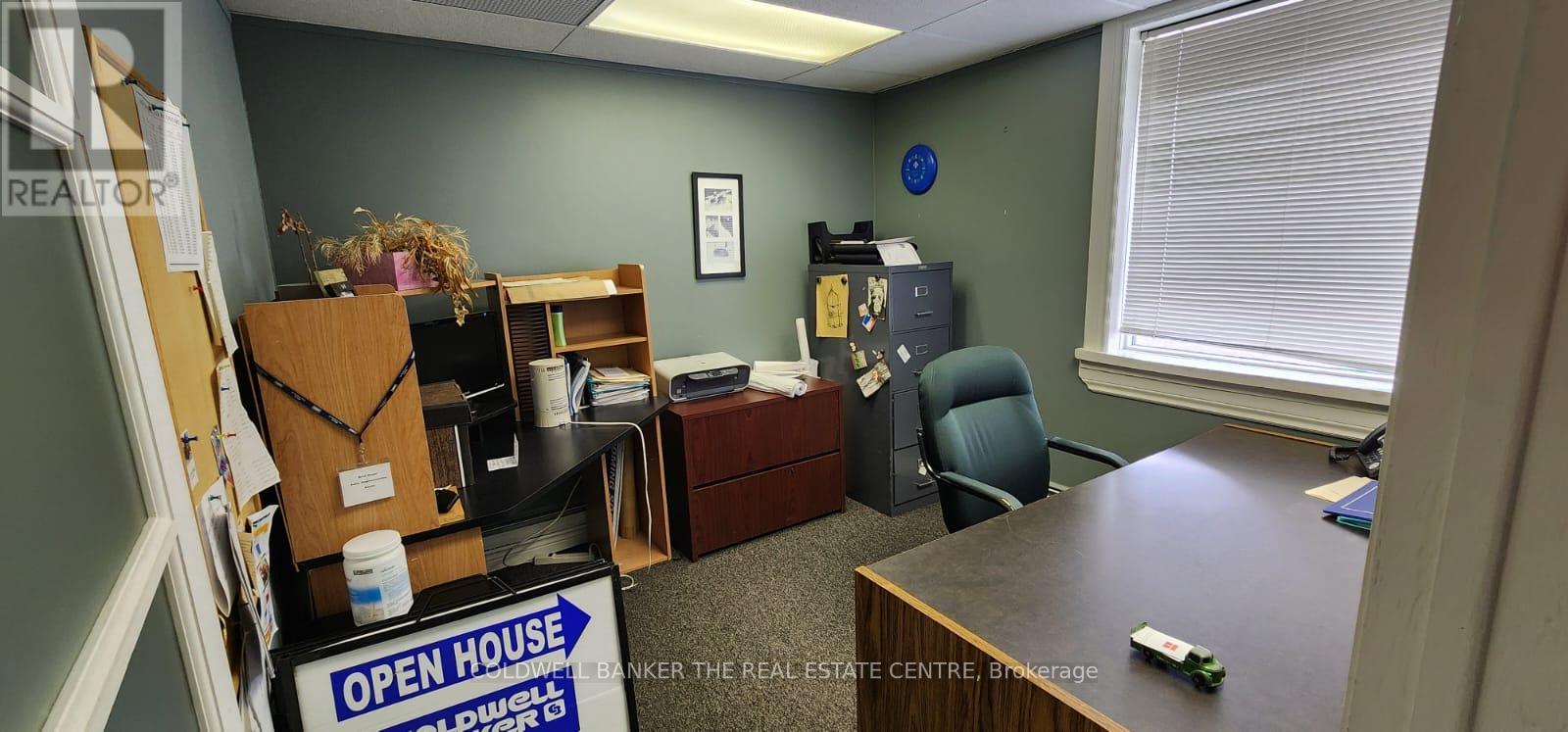 3 - 284 Dunlop Street W Property Photo 1