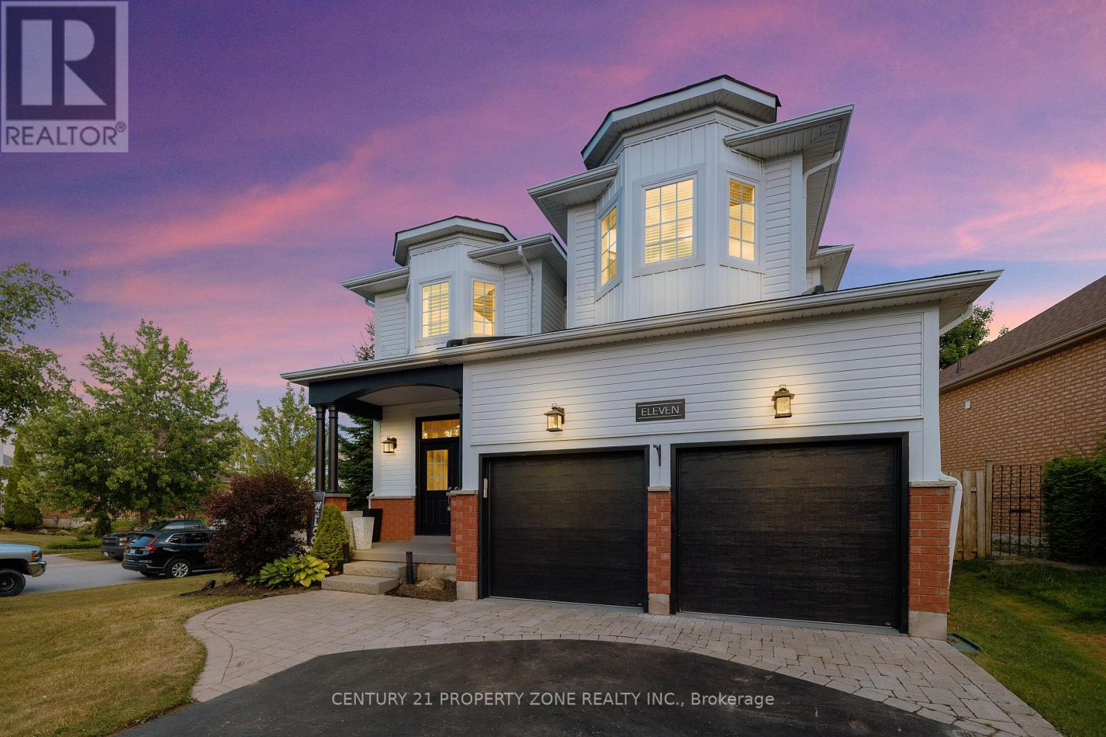 11 KENSINGTON TRAIL