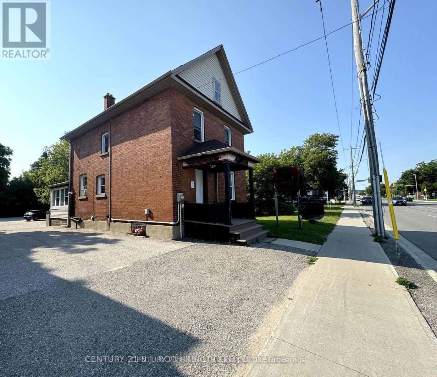 92 Essa Road Property Photo 1