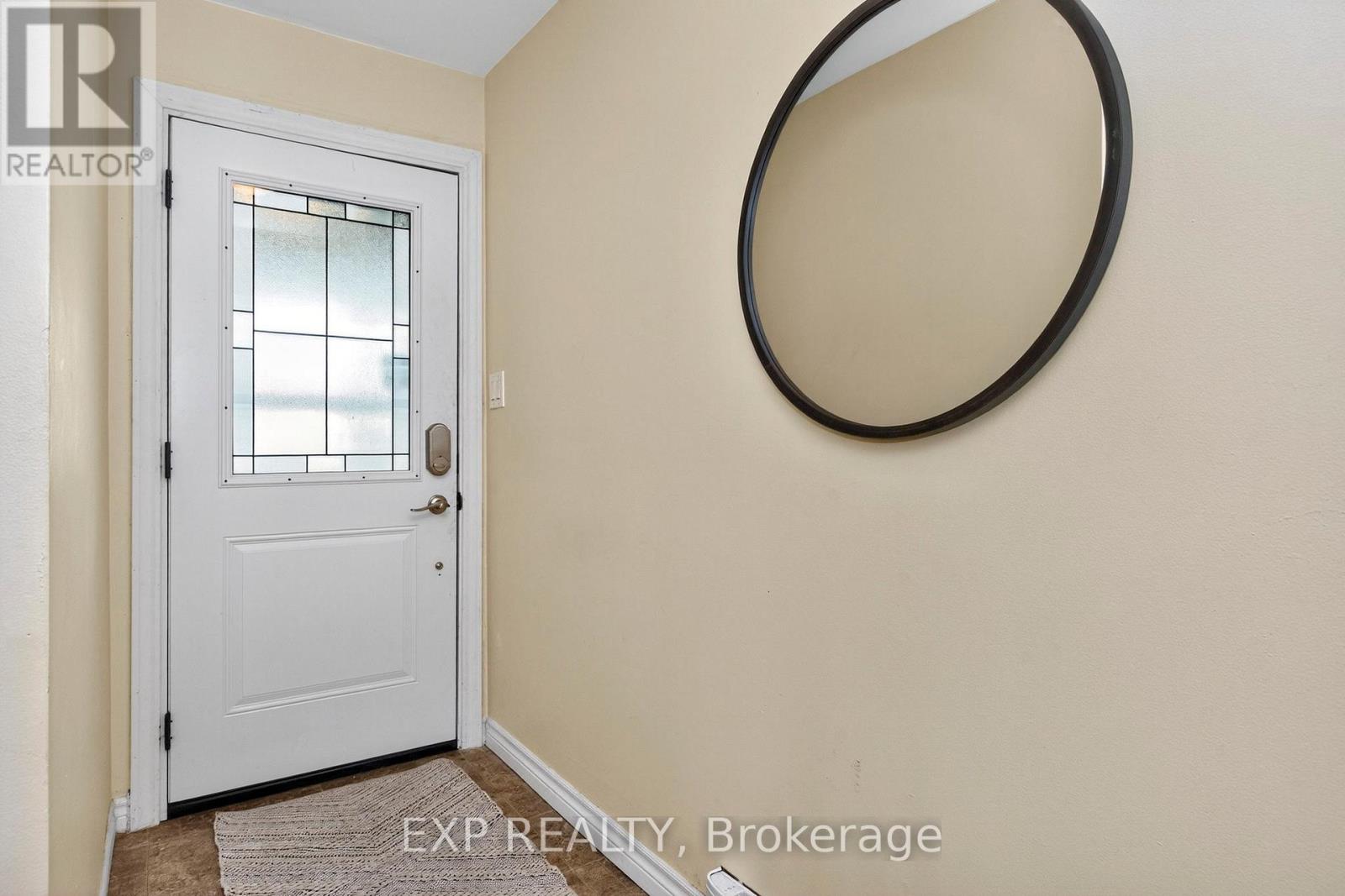 81 Laguna Parkway #14 Property Photo 2