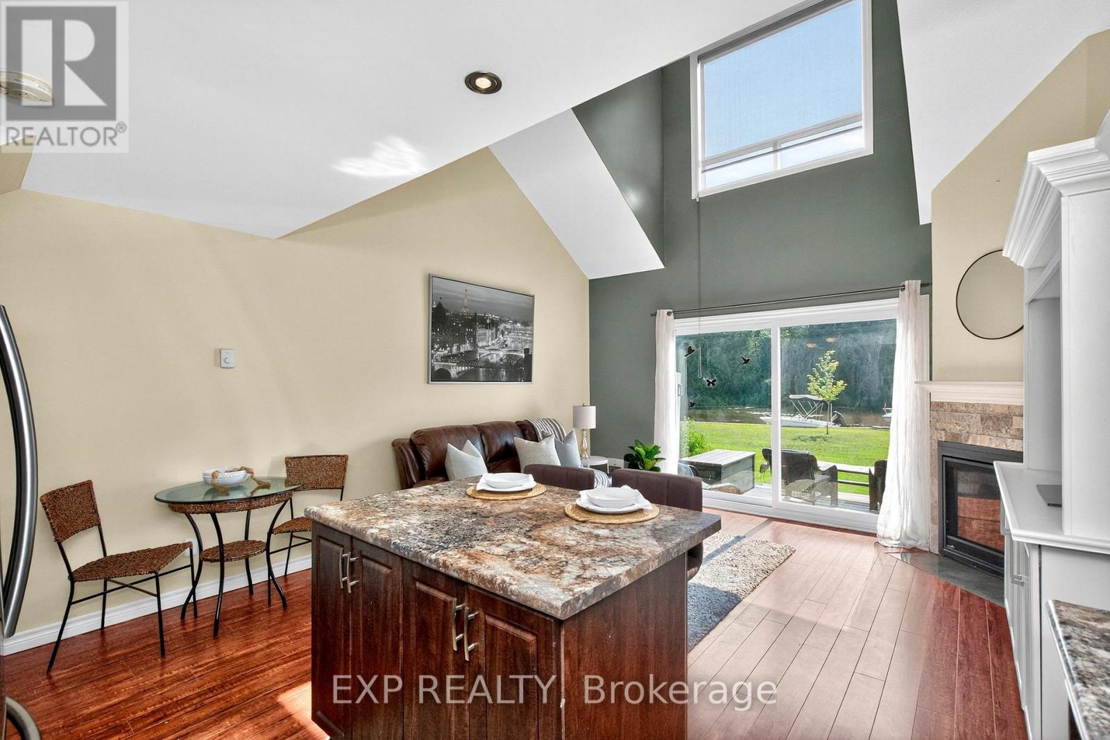 81 Laguna Parkway #14 Property Photo 10