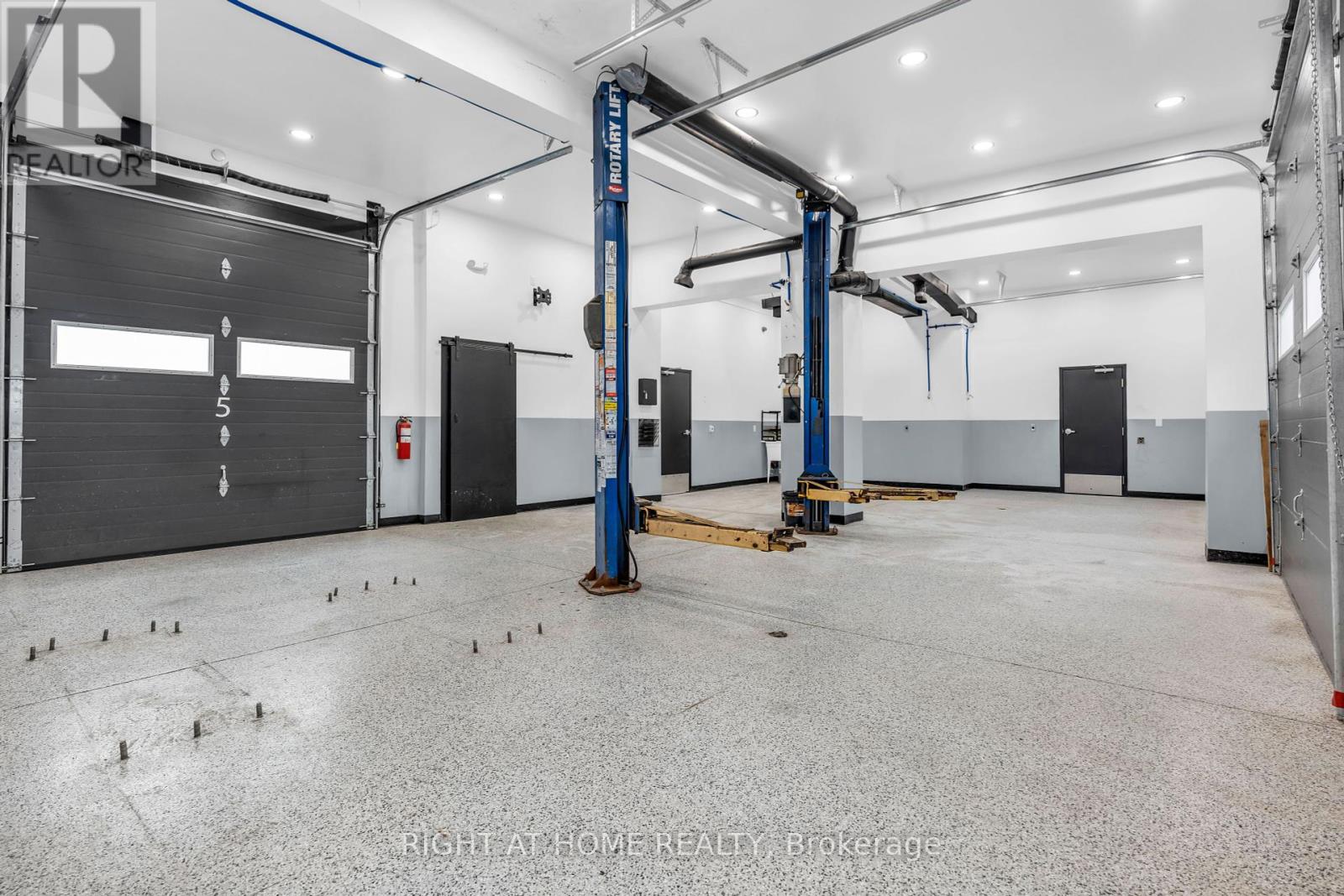 A - 7348 26 Highway Property Photo 15