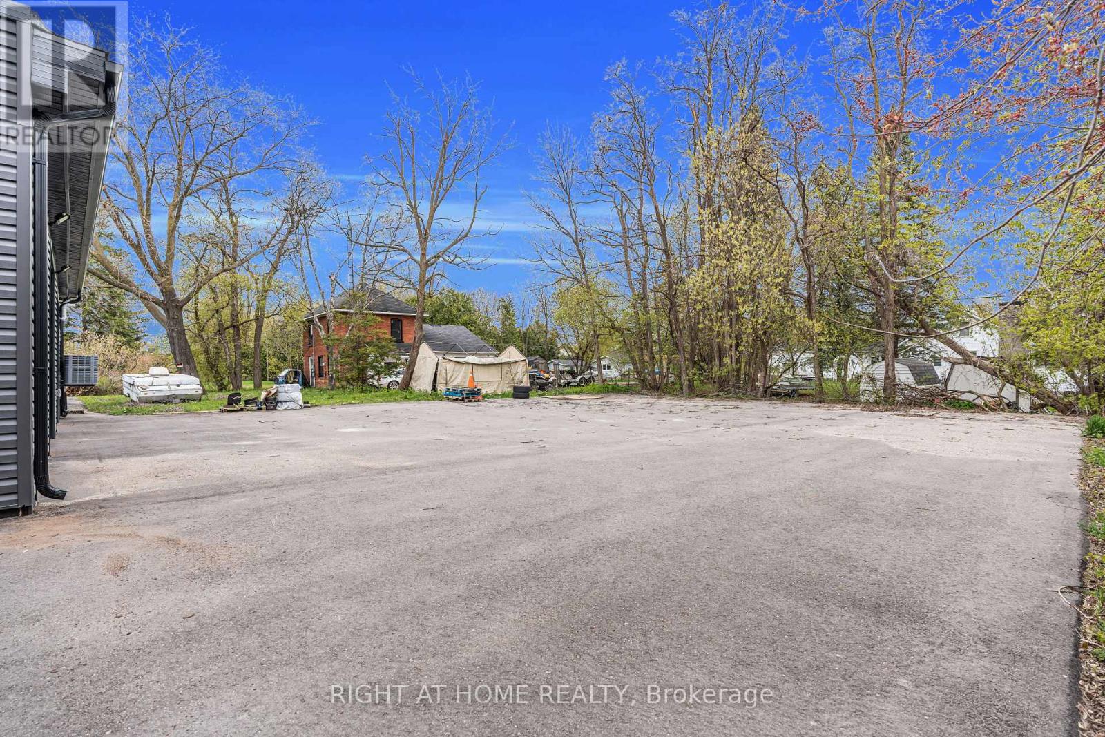 A - 7348 26 Highway Property Photo 21