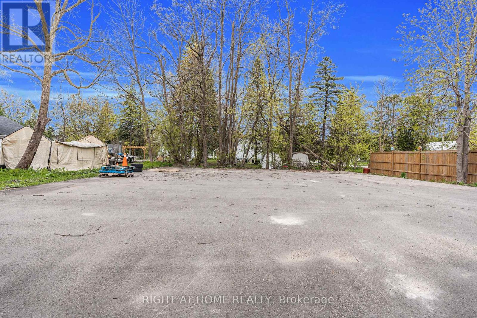 A - 7348 26 Highway Property Photo 22