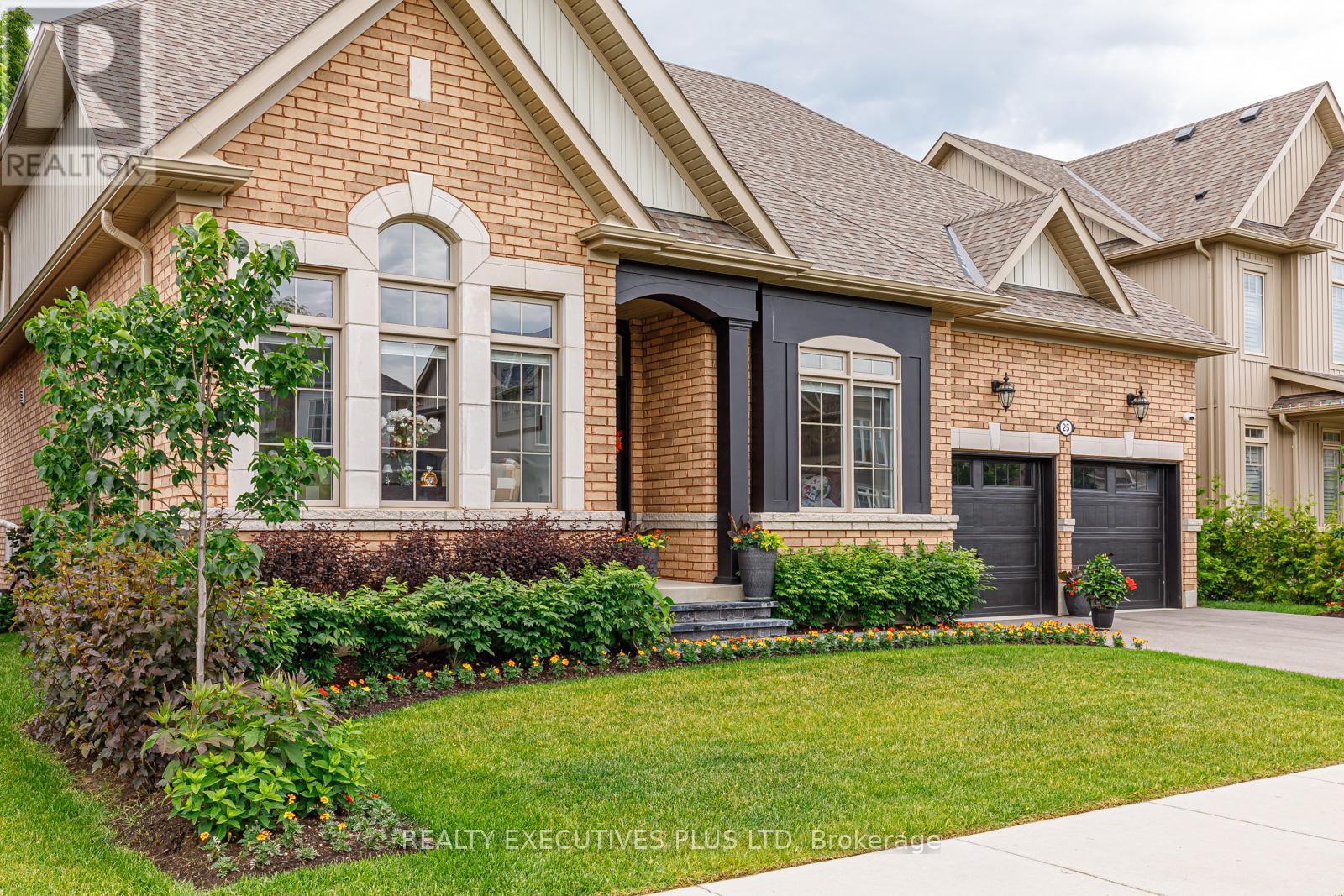 25 Mclean Avenue Property Photo