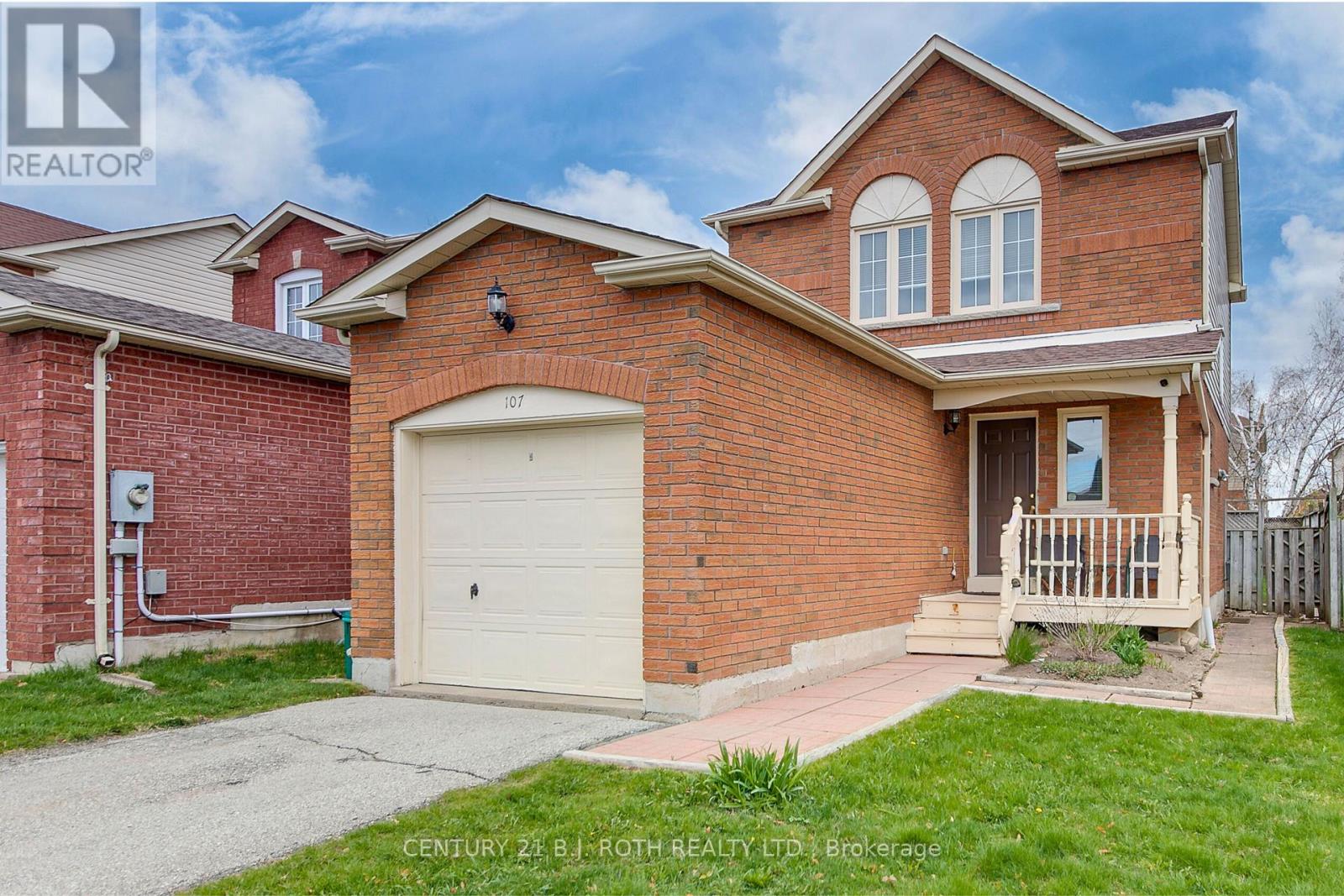 107 Laidlaw Drive Property Photo 1