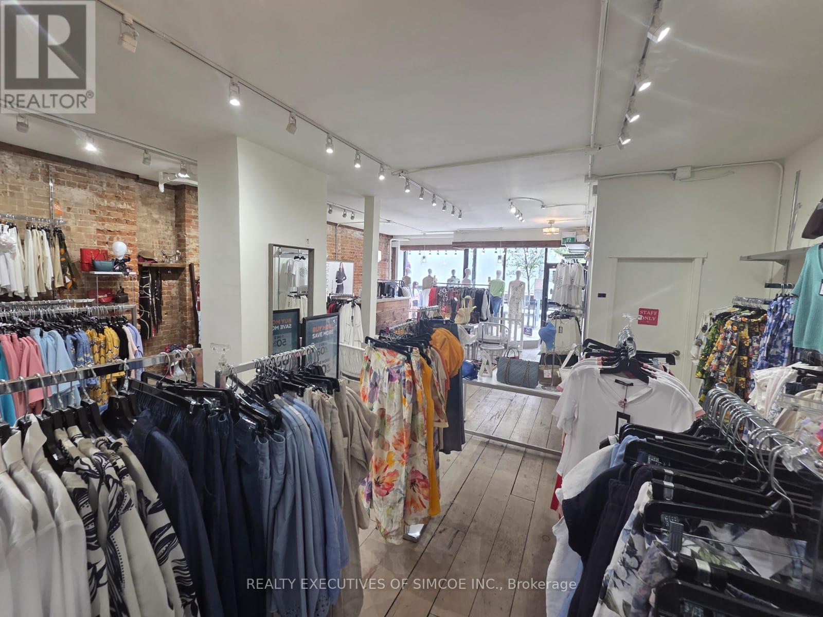 25 Dunlop Street E Property Photo 5
