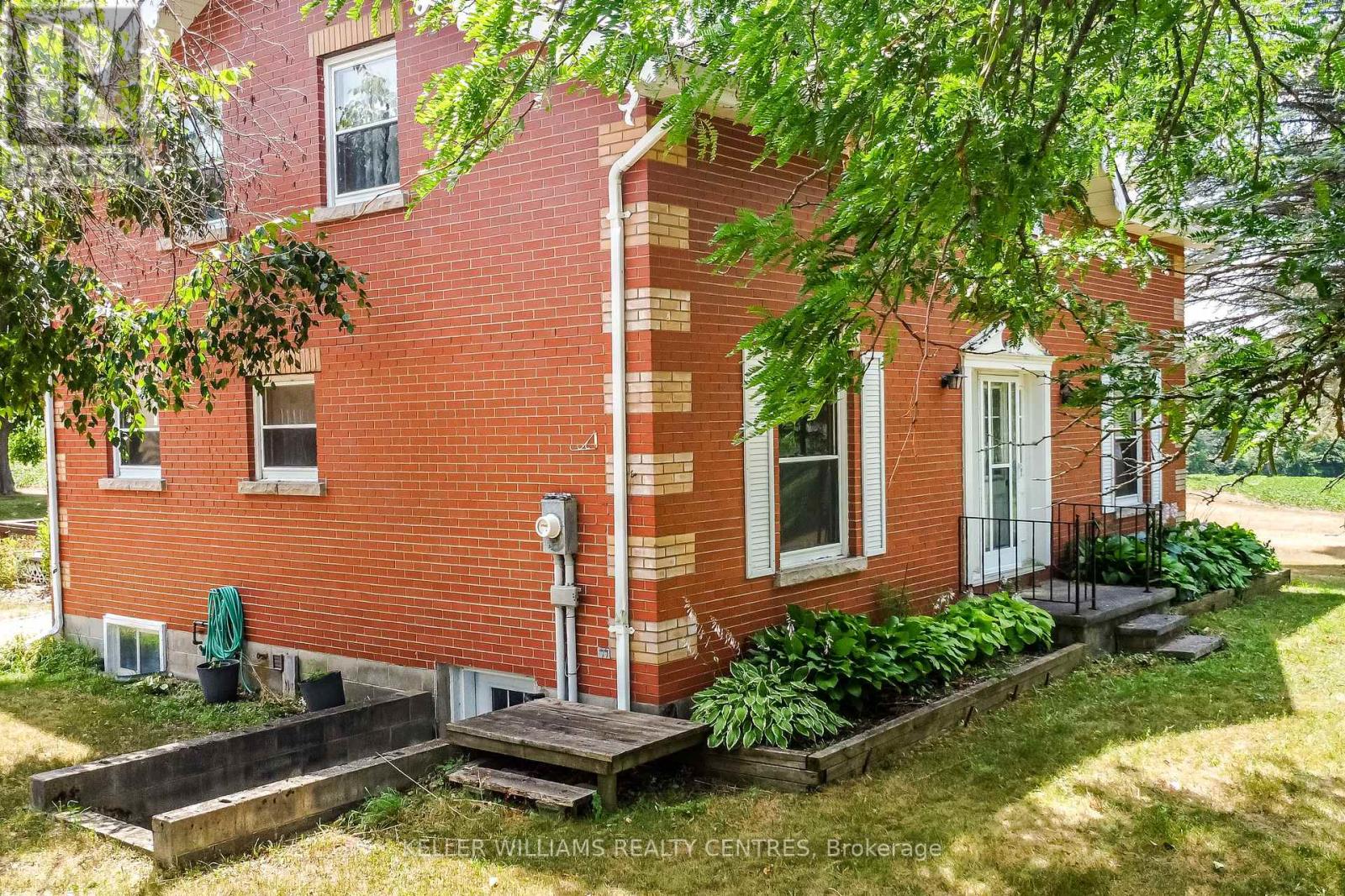 2928 12 Line N Property Photo 6