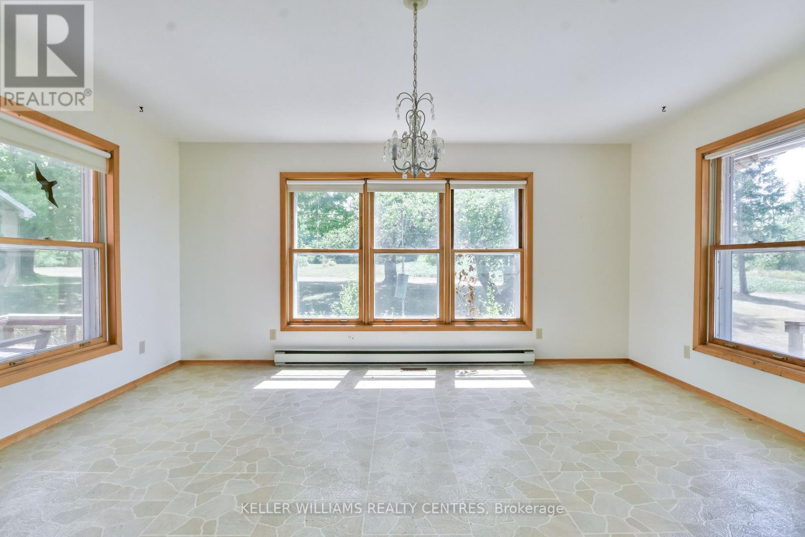 2928 12 Line N Property Photo 8