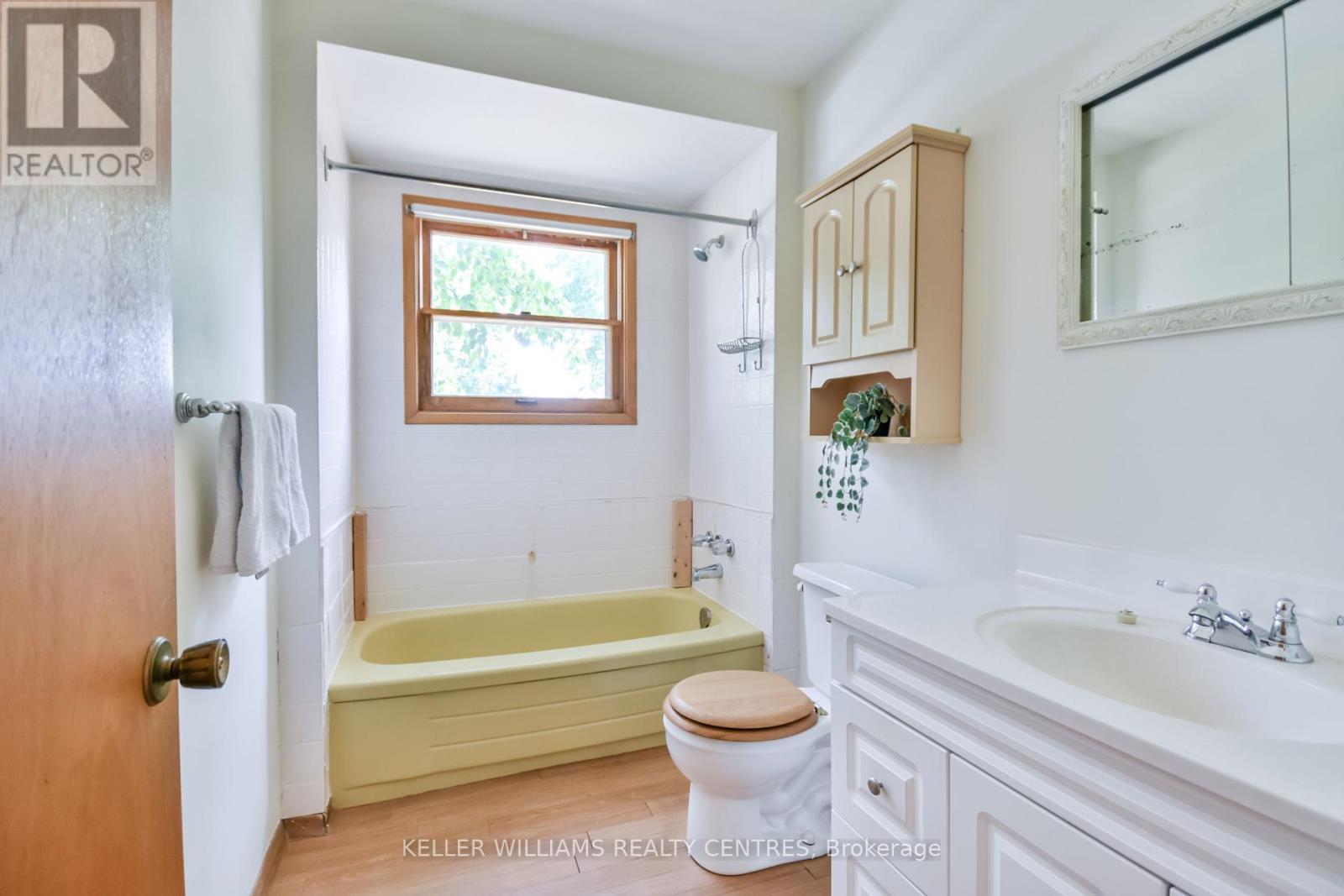 2928 12 Line N Property Photo 20