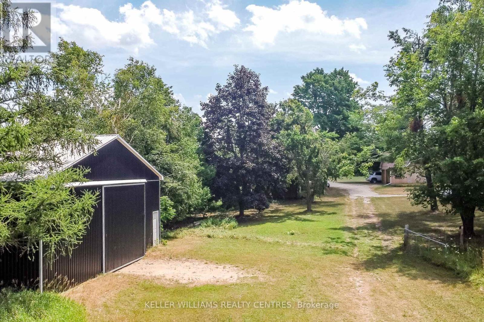 2928 12 Line N Property Photo 39