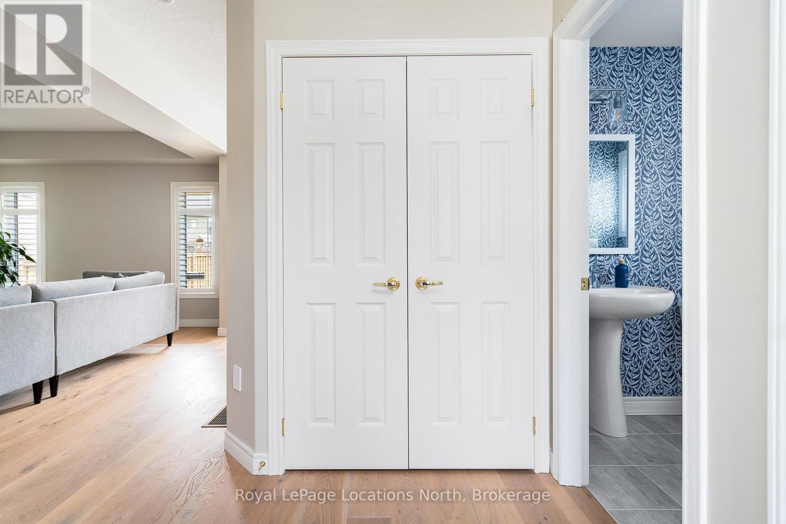 81 Plewes Drive Property Photo 4