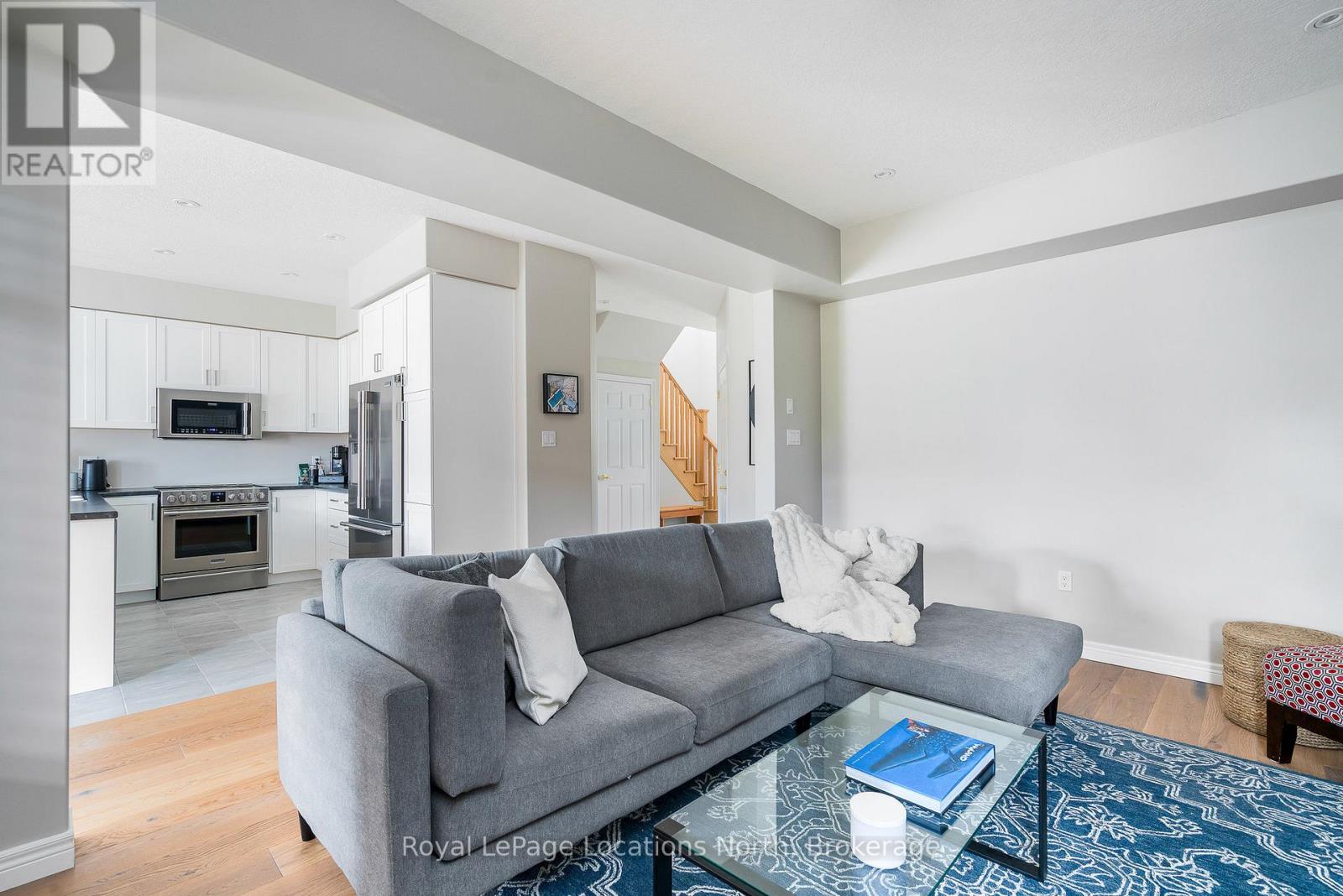 81 Plewes Drive Property Photo 8