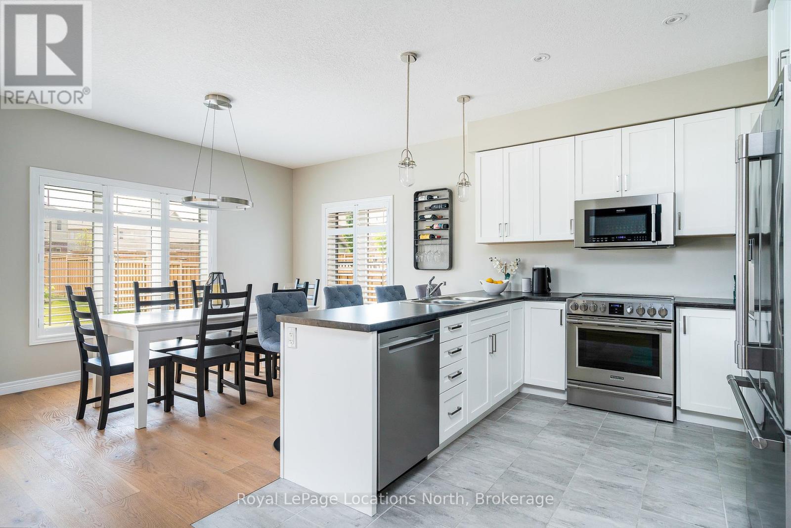 81 Plewes Drive Property Photo 11