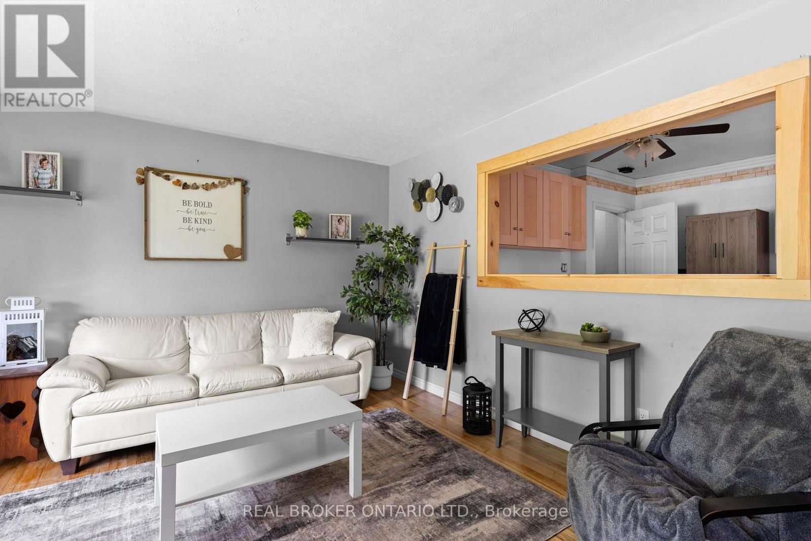 12 Olive Drive Property Photo 5