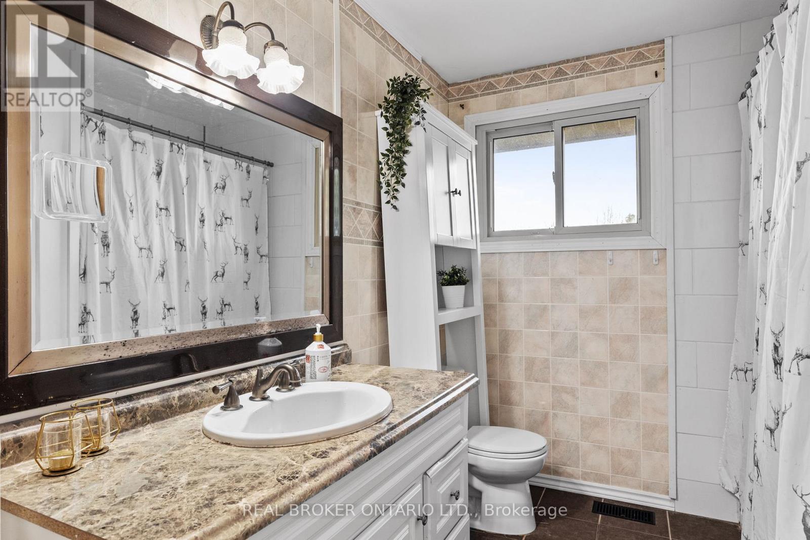 12 Olive Drive Property Photo 10