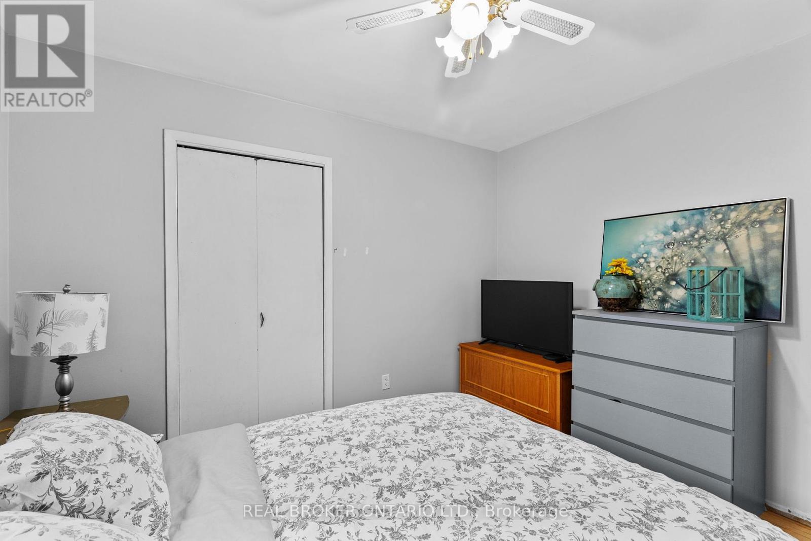 12 Olive Drive Property Photo 12