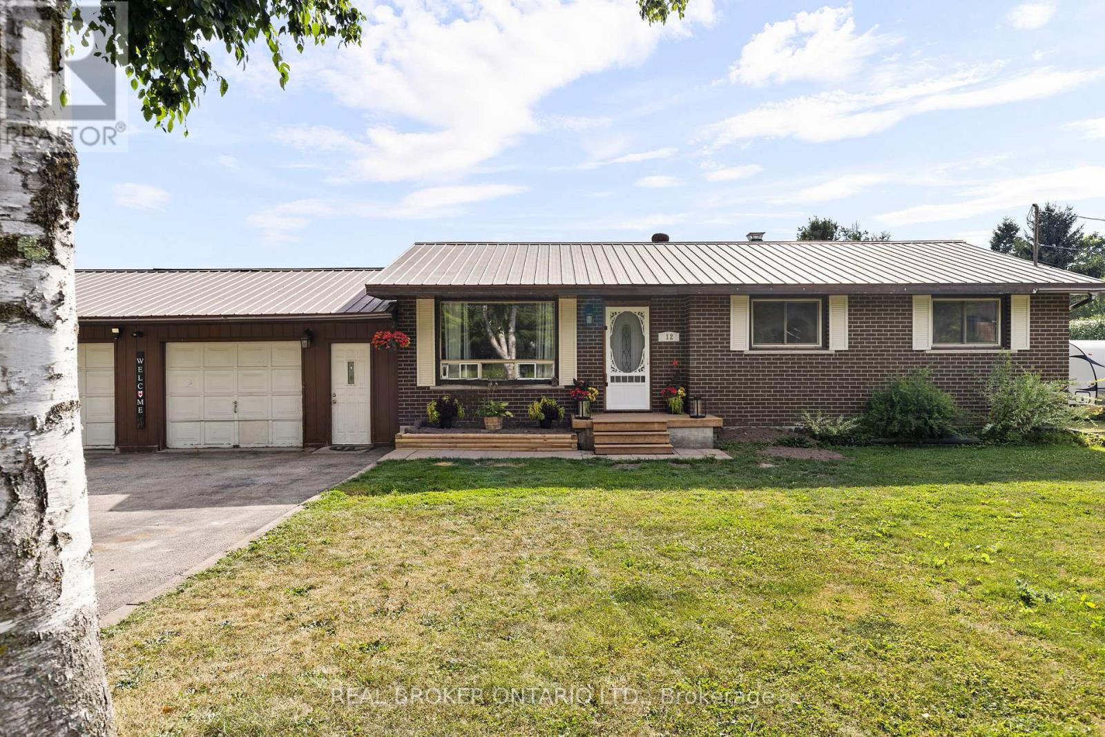 12 Olive Drive Property Photo 34