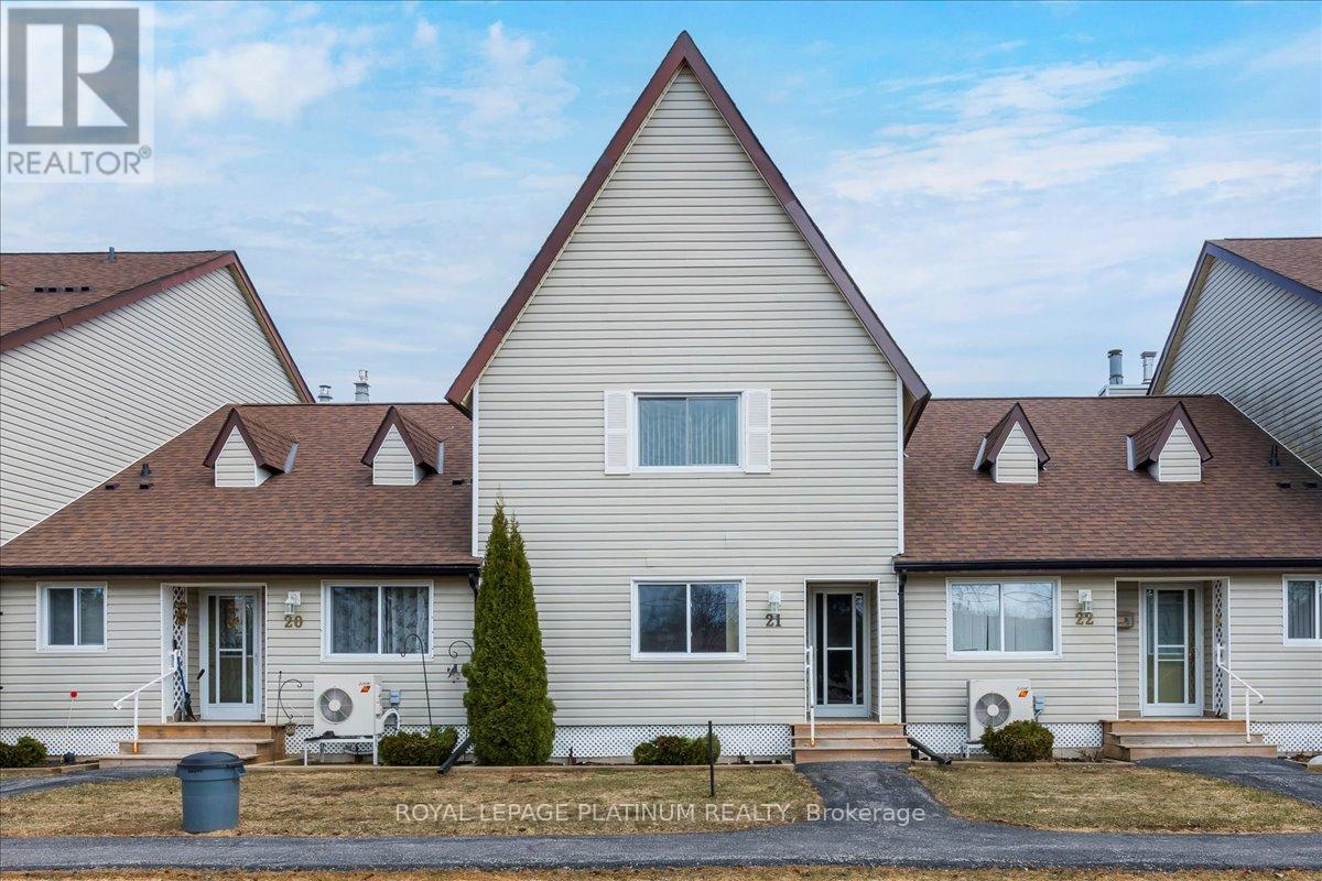 21 - 71 LAGUNA PARKWAY Property Photo 1