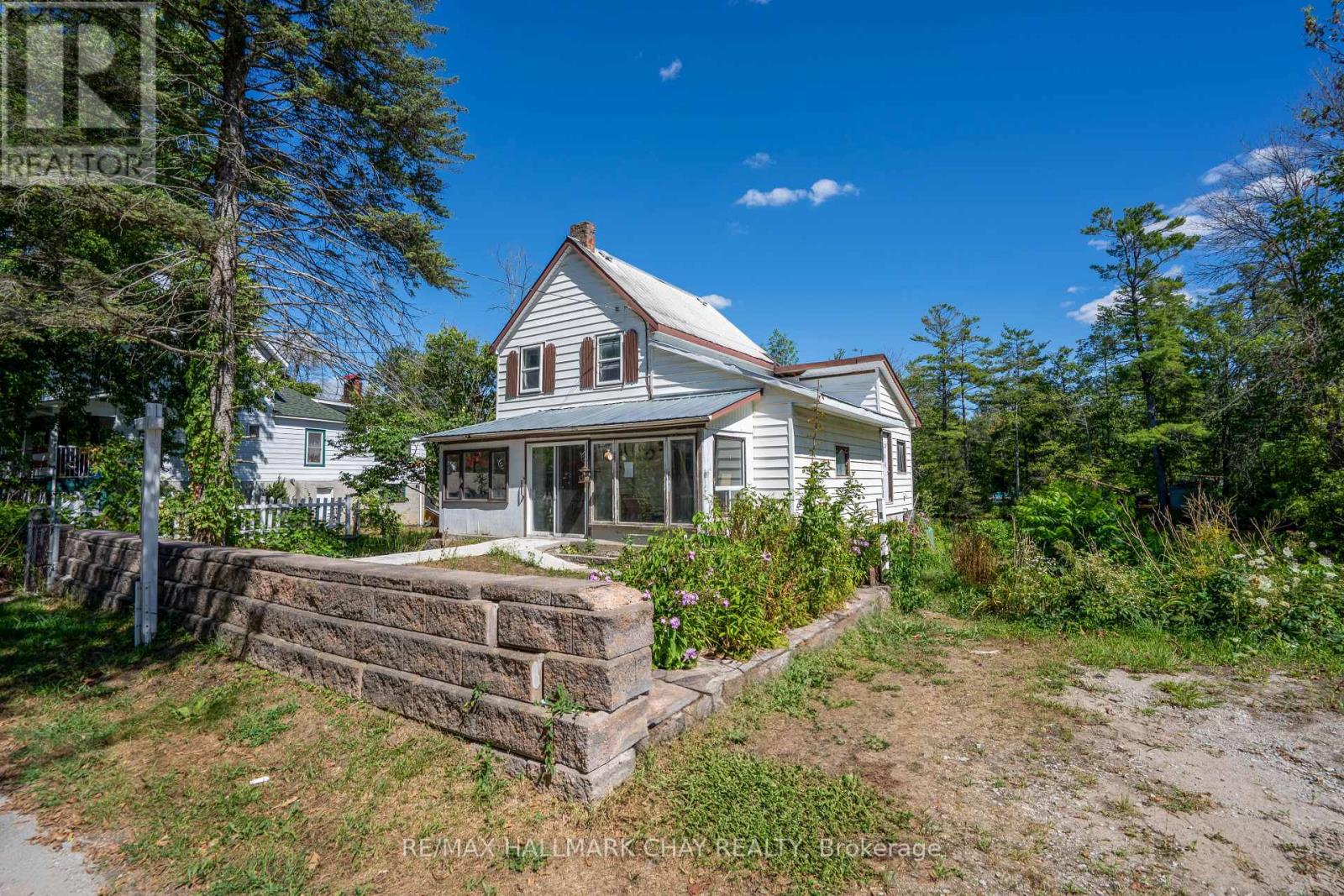 4363 Hepinstall Landing Property Photo 5