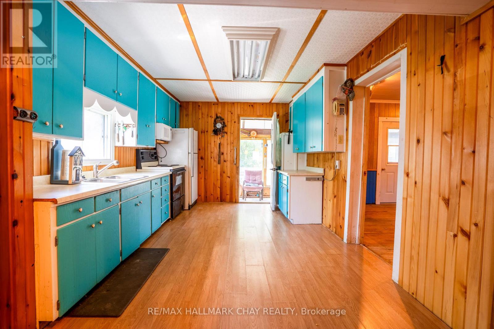 4363 Hepinstall Landing Property Photo 8