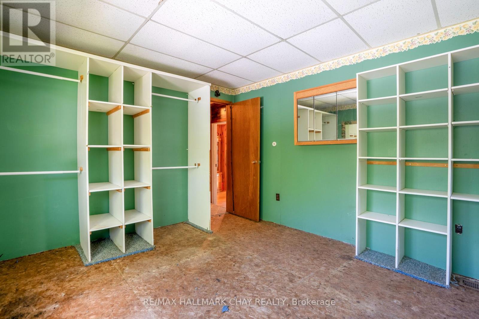 4363 Hepinstall Landing Property Photo 12