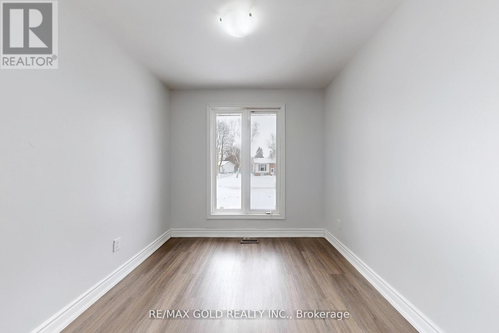 Main - 205 Cherry Court Property Photo 14