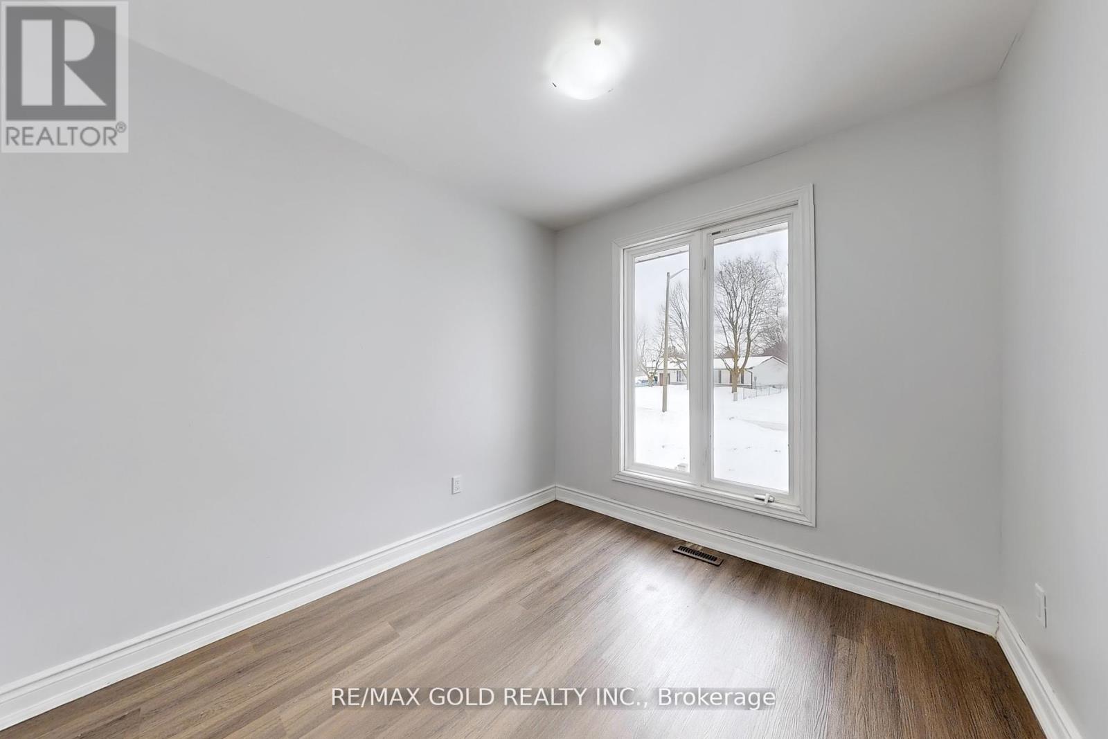 Main - 205 Cherry Court Property Photo 15