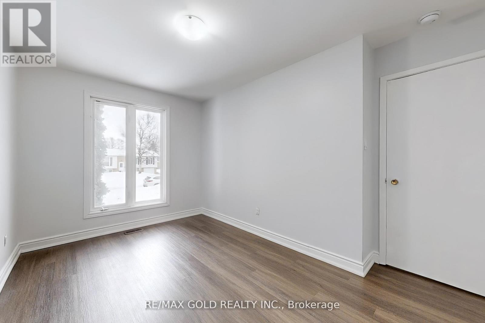 Main - 205 Cherry Court Property Photo 16