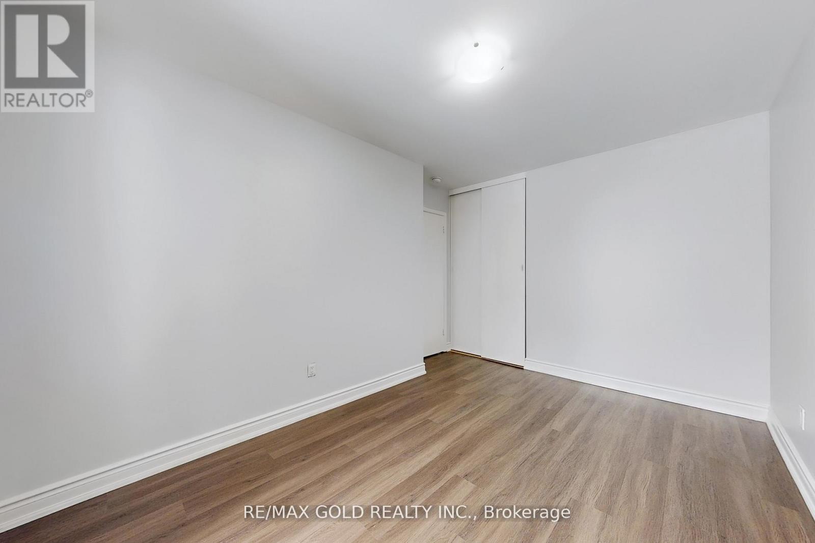 Main - 205 Cherry Court Property Photo 17