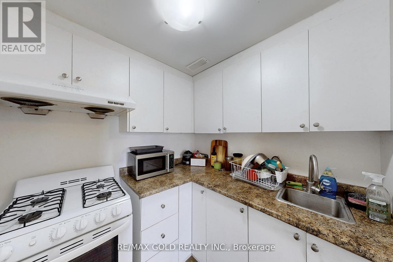 Main - 205 Cherry Court Property Photo 28