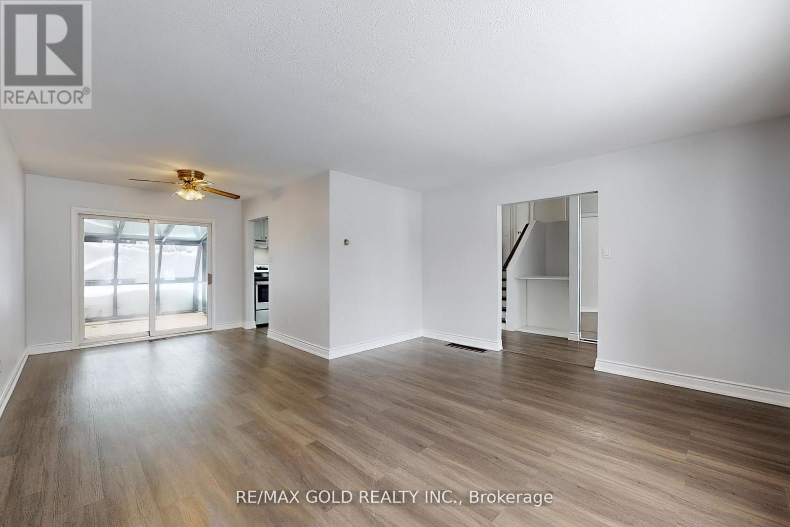 Main - 205 Cherry Court Property Photo 32