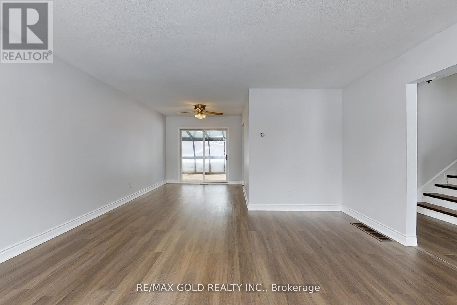 Main - 205 Cherry Court Property Photo 33