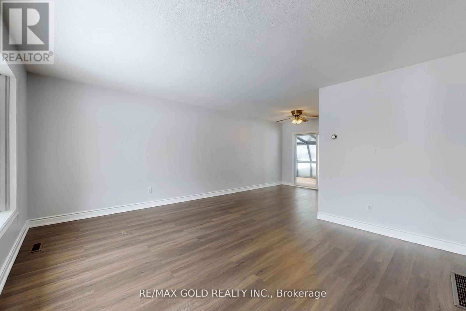 Main - 205 Cherry Court Property Photo 34