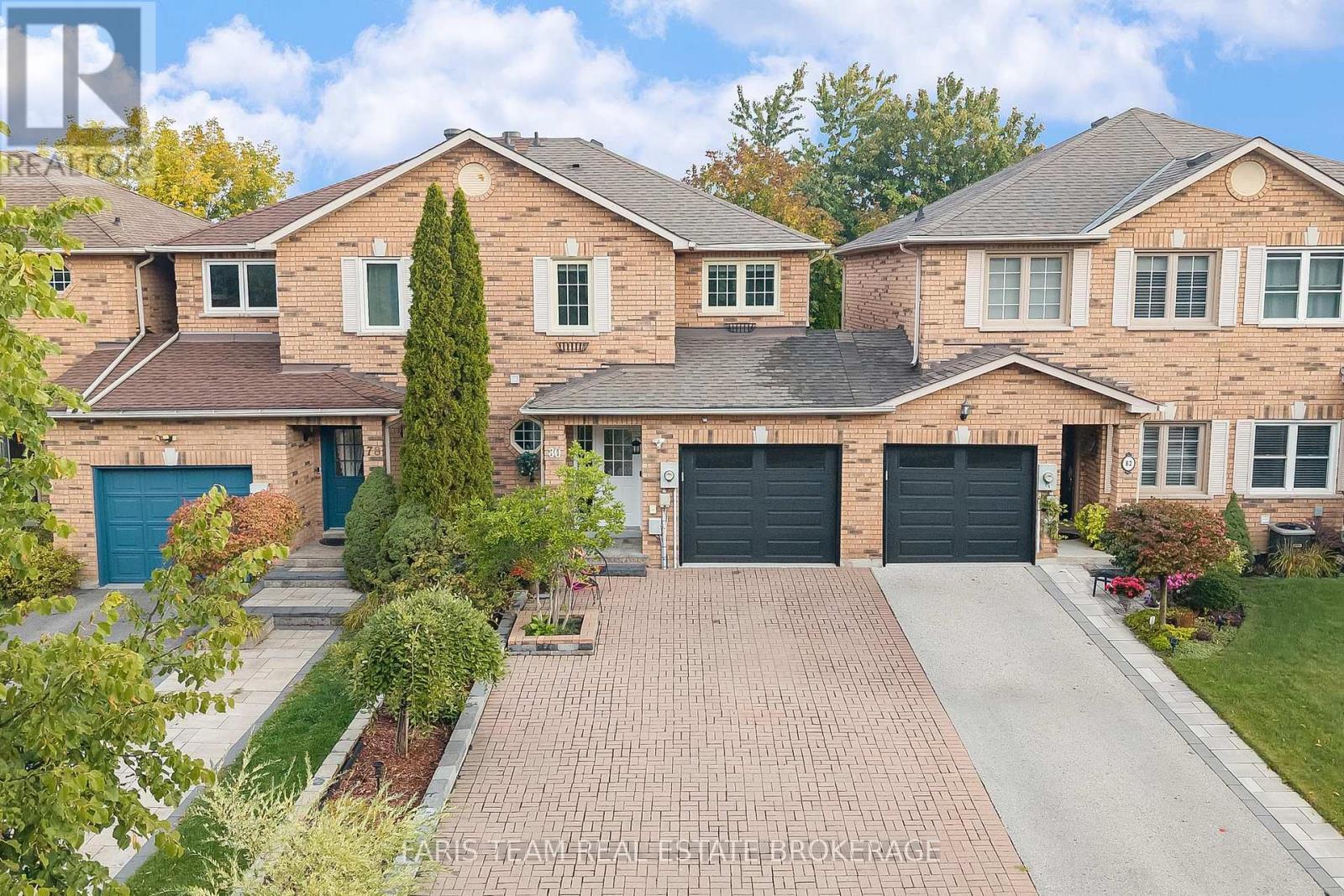 80 Bruce Crescent Property Photo 1