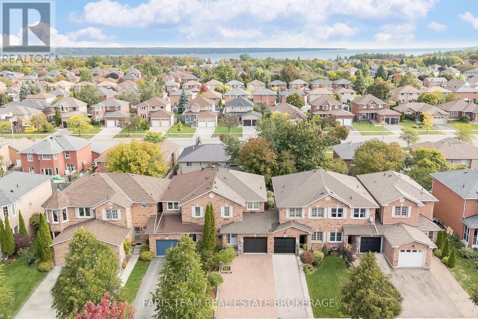 80 Bruce Crescent Property Photo 2