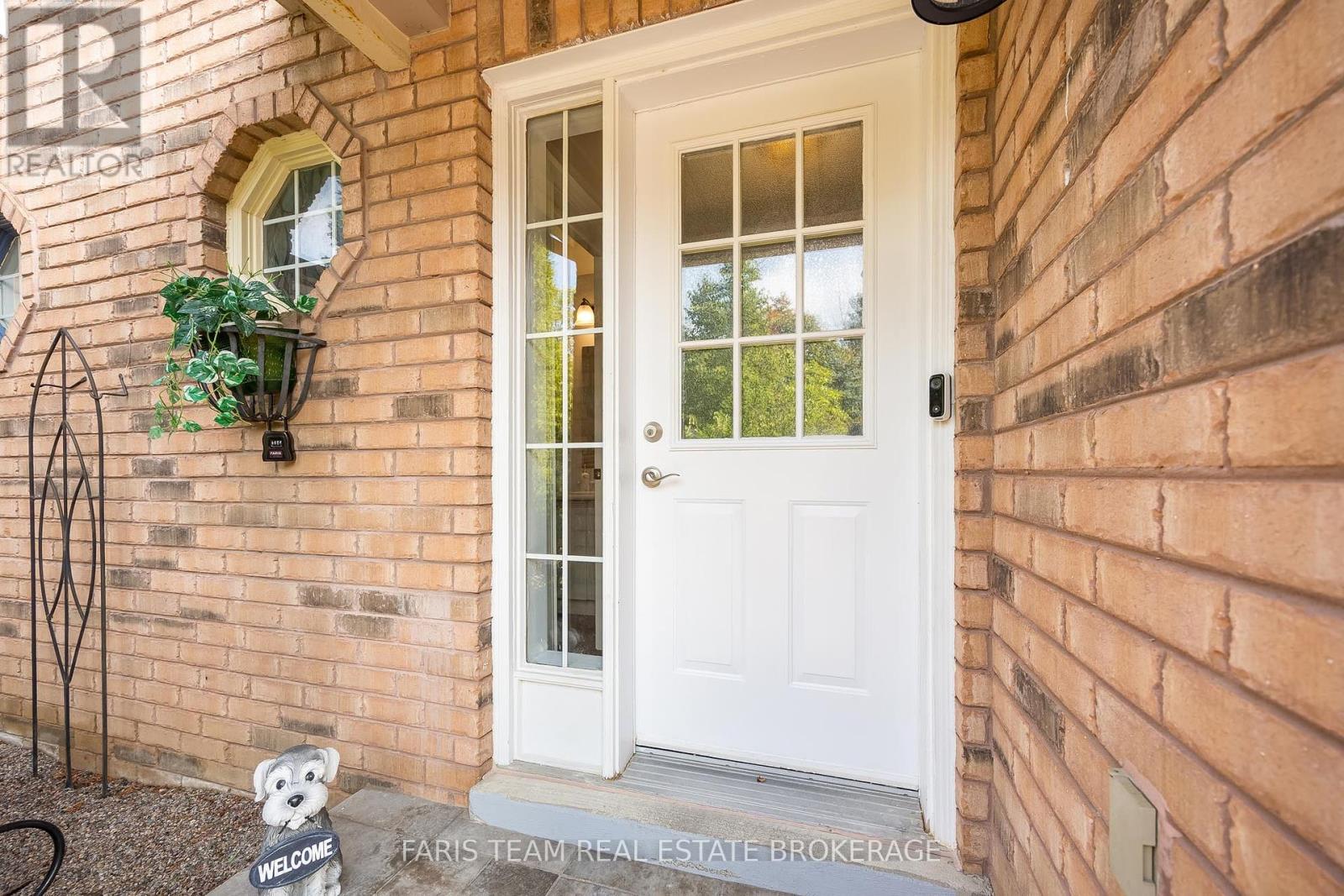 80 Bruce Crescent Property Photo 5