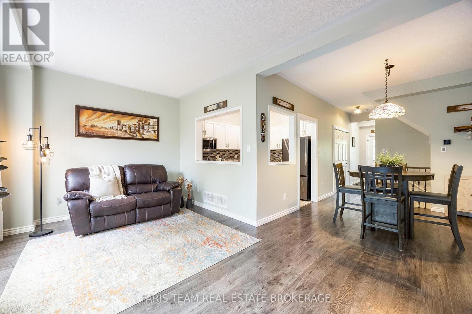 80 Bruce Crescent Property Photo 14