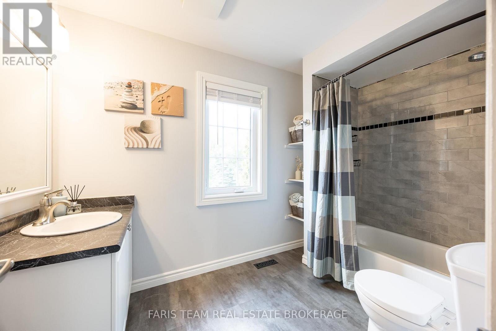 80 Bruce Crescent Property Photo 22