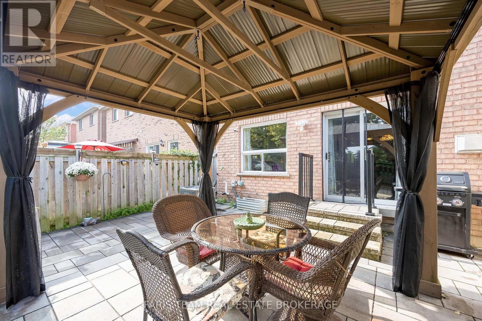 80 Bruce Crescent Property Photo 25