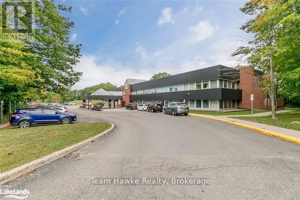 204 - 240 PENETANGUISHENE ROAD