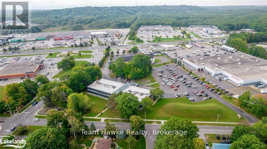 204 - 240 Penetanguishene Road Property Photo 45